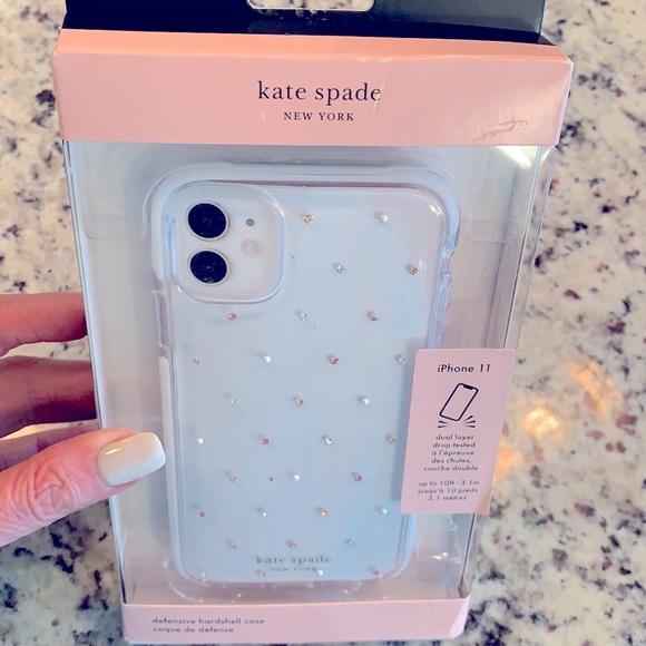 kate spade Accessories - NIB ♠️Kate Spade ♠️ iPhone 11 case